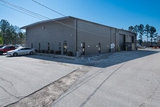 1715 Nolan Ct, Morrow, GA for lease Interior Photo- Image 2 of 8