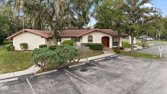 2 Bldg, 3 Units Income Owner User - Parking Garage