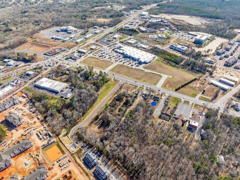 224 Fort Mill Hwy, Fort Mill, SC à vendre - Photo du bâtiment - Image 3 de 4