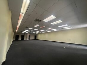 170-172 S Main St, New City, NY for lease Interior Photo- Image 2 of 5