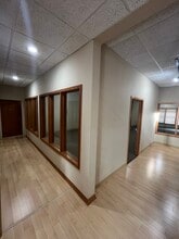 4220 N Crossover Rd, Fayetteville, AR for lease Building Photo- Image 2 of 6