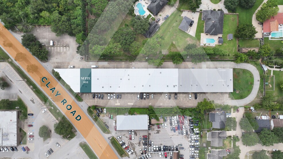 16840 Clay Rd, Houston, TX à louer - Photo du bâtiment - Image 2 de 14