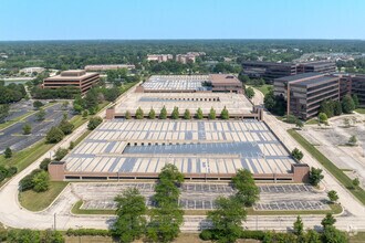 4 Overlook Pt, Lincolnshire, IL - AERIAL  map view - Image1