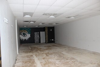 3325 Plymouth St, Jacksonville, FL for lease Interior Photo- Image 2 of 4