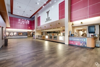 121-189 S Orange Ave, Orlando, FL for lease Interior Photo- Image 2 of 20