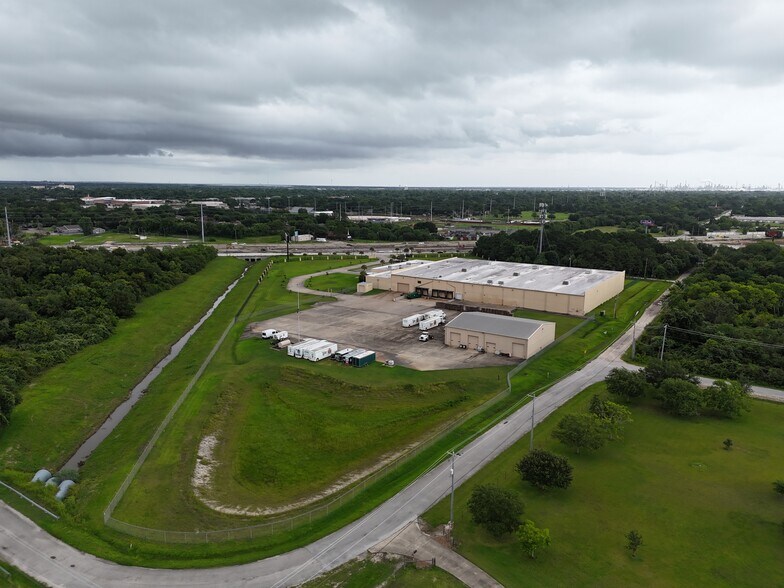 3001 Gulf Fwy, La Marque, TX à vendre - Aérien - Image 2 de 7