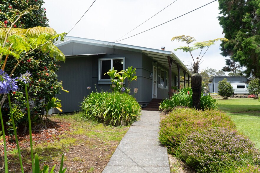 19-4549 Amaumau Rd, Volcano, HI à vendre - Photo du bâtiment - Image 3 de 21