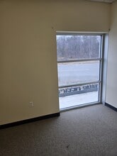 11607 Nokesville Rd, Bristow, VA à louer Photo intérieure- Image 2 de 6