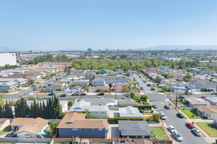 16928 S Berendo Ave, Gardena, CA à vendre - Photo du bâtiment - Image 2 de 10