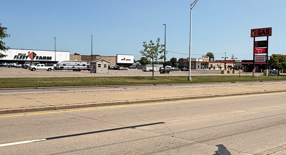5541 US Highway 10 E, Stevens Point, WI à louer - Photo du voisinage - Image 3 de 8