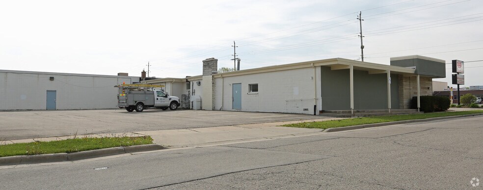 8700 Durand Ave, Sturtevant, WI à louer - Photo du bâtiment - Image 2 de 8