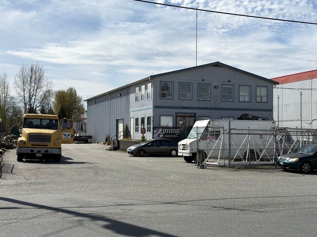 More details for 34534 McClary Ave, Abbotsford, BC - Industrial for Sale