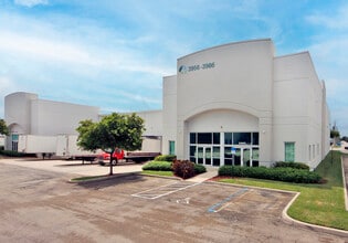 3500 SW 20th St, Pembroke Park, FL for lease Interior Photo- Image 1 of 13