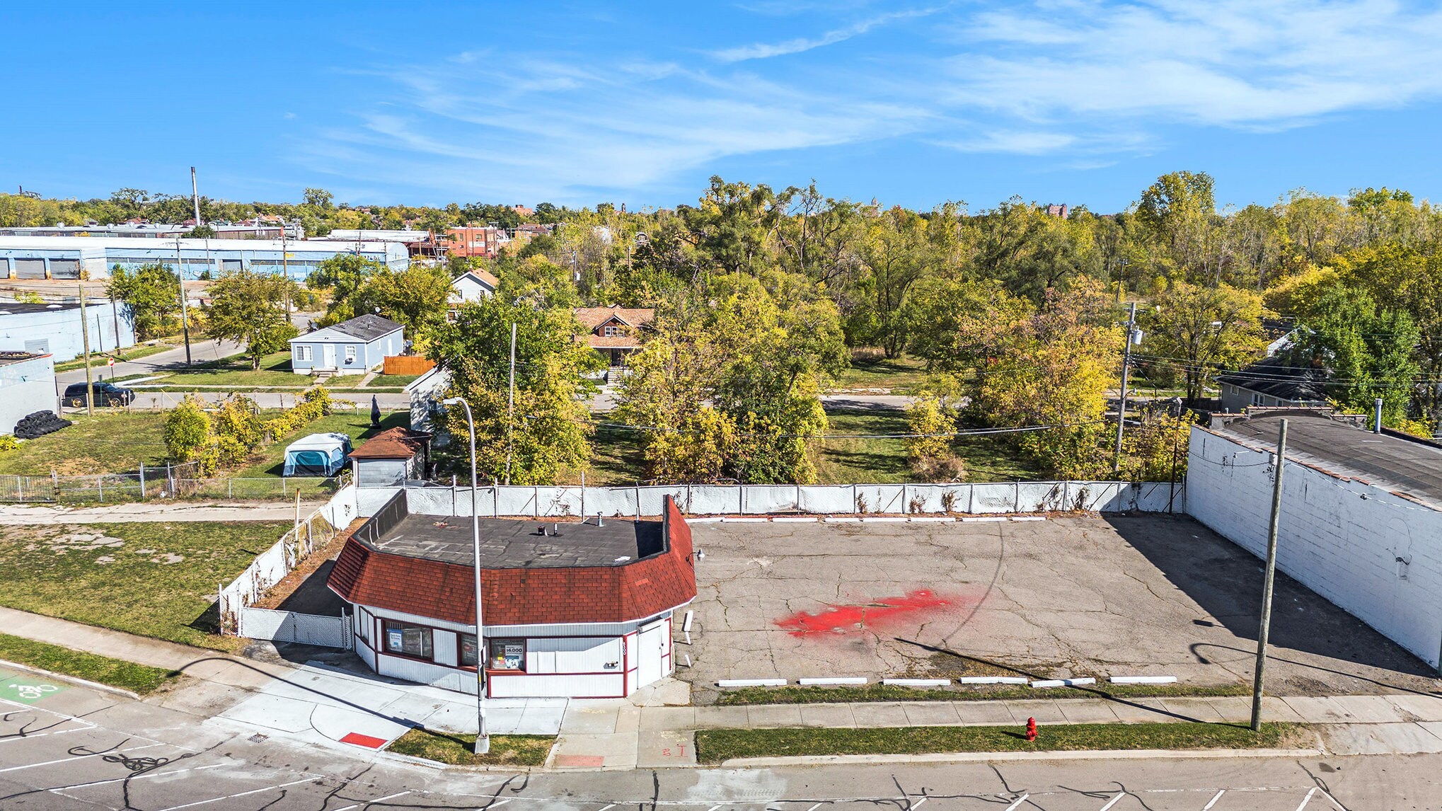 8300 Livernois Ave, Detroit, MI à vendre Photo du bâtiment- Image 1 de 17
